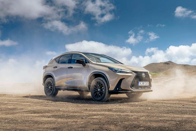 Lexus NX Overtrail.