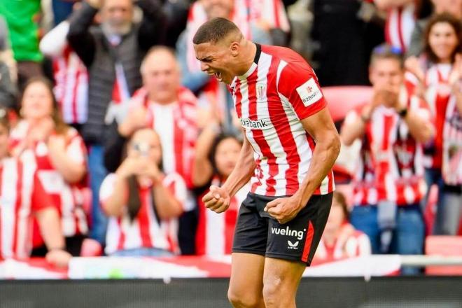 Maroan Sannadi festeja su gol ante el Real Valladolid del domingo en San Mamés (Foto: Athletic Club).