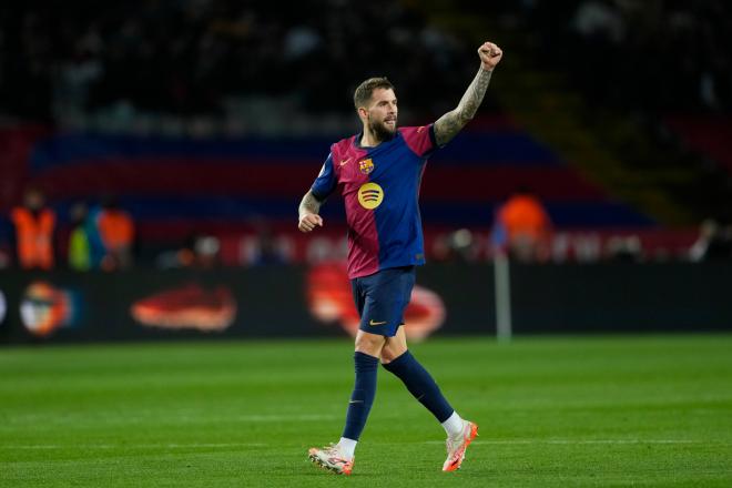 Íñigo Martínez celebra su gol frente al Atlético de Madrid (EFE)