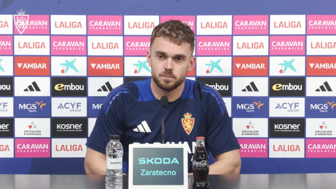 Mario Soberón, en rueda de prensa del Real Zaragoza.