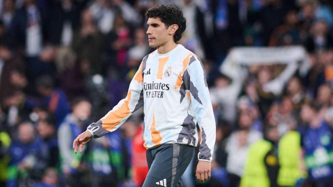 Jesús Vallejo antes del partido contra el Girona (Cordon Press)