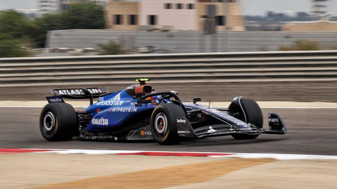 Carlos Sainz, durante los test de Bahréin (Foto: Williams).