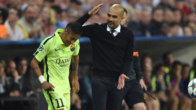 Pep Guardiola junto a Neymar (Cordon Press)