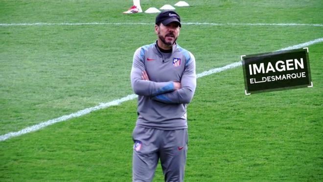 Simeone, en el entrenamiento del Atlético de Madrid