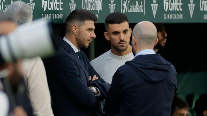 Joaquín, Ceballos y Manuel Fajardo, en el Villamarín (Kiko Hurtado)