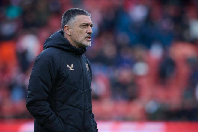 García Pimienta, ante el Rayo Vallecano (Foto: Cordon Press).