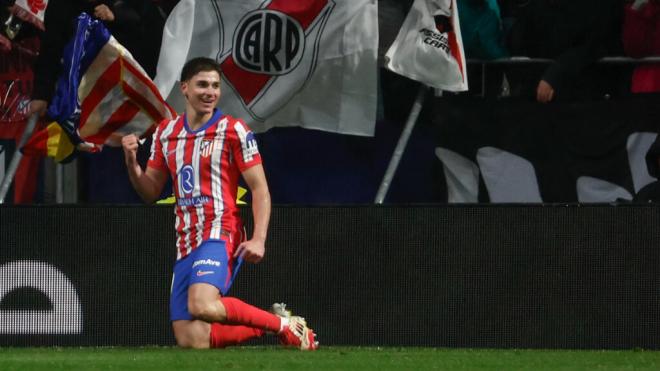 Julián Álvarez celebrando el gol ante el Athletic (Fuente: EFE)