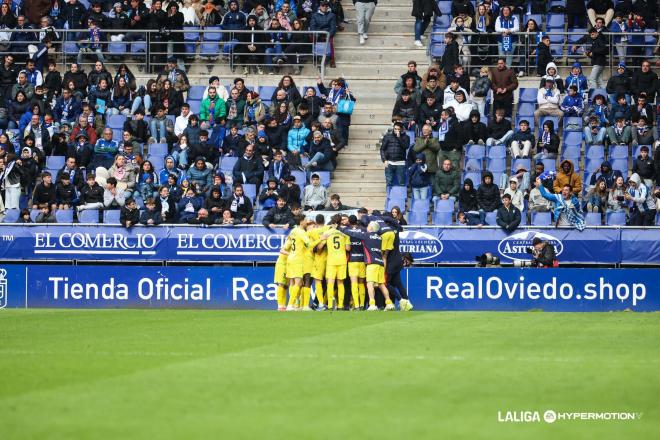 Gol de Ximo Navarro en el Real Oviedo - Deportivo de La Coruña (Foto: LALIGA).