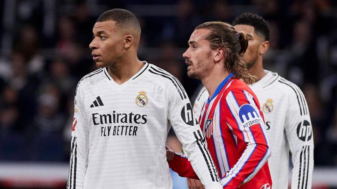 Kylian Mbappé y Antoine Griezmann en el último derbi (Cordon Press)