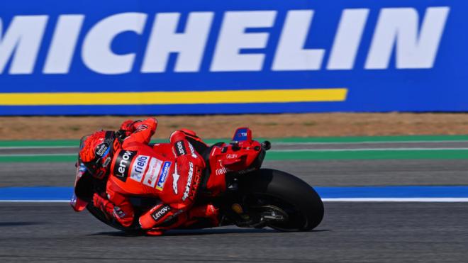 Marc Márquez, en el Gran Premio de Tailandia (Foto: Michelin).