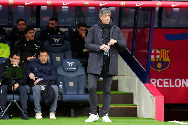 Imanol Alguacil, en el banquillo de Montjuïc (Foto: LaLiga).