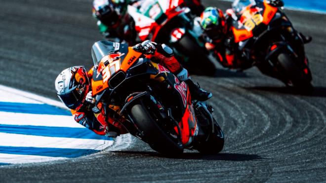 Pedro Acosta, durante el Gran Premio de Tailandia (Foto: KTM).