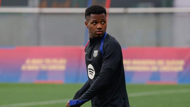 Ansu Fati en un entrenamiento del FC Barcelona (Cordon Press)