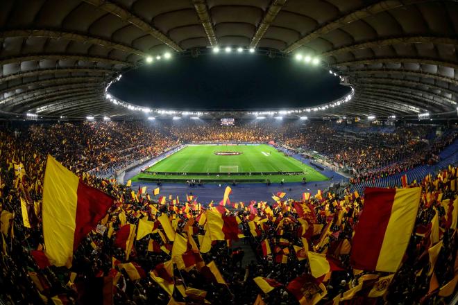 Ambiente tremendo en el Estadio Olímpico de Roma, en la ida de los octavos de UEFA (Foto: Athletic Club).