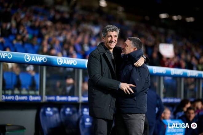 Saludo entre Imanol Alguacil y García Pimienta. (Foto: LALIGA)