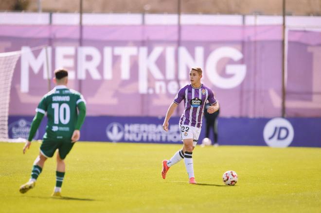 Hugo San, en el Promesas - Coruxo (Foto: Real Valladolid).