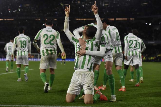 Diego Llorente celebra su gol ante Las Palmas (Foto: Kiko Hurtado)