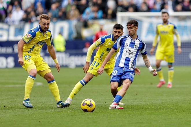 Javi Ontiveros, en el Málaga-Cádiz (Foto: LALIGA).