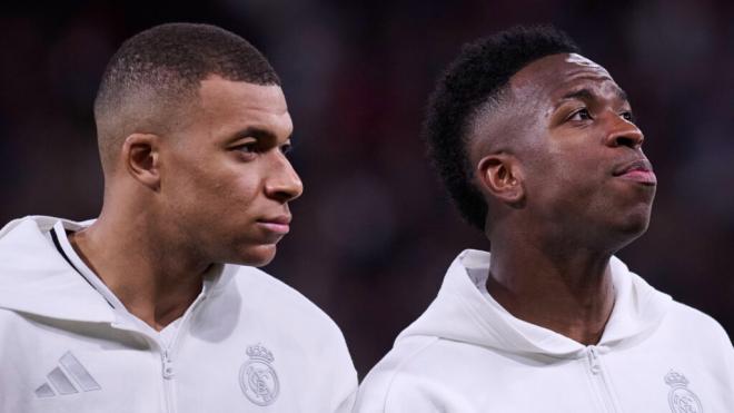 Kylian Mbappé y Vinicius Junior en un partido del Real Madrid (Cordon Press)