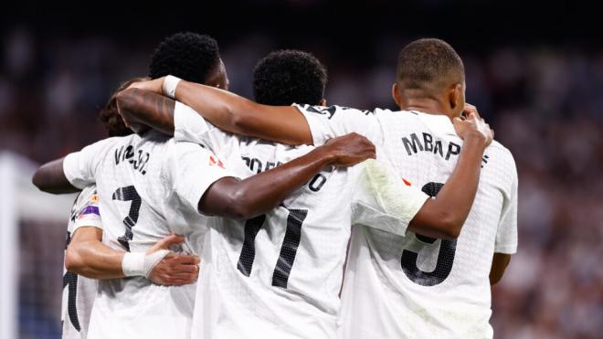 Rodrygo, Vinicius y Mbappé celebrando un gol del Real Madrid (Fuente: Europa Press)