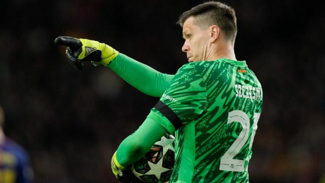 Wojciech Szczesny en el Barça - Benfica (Foto: EFE)