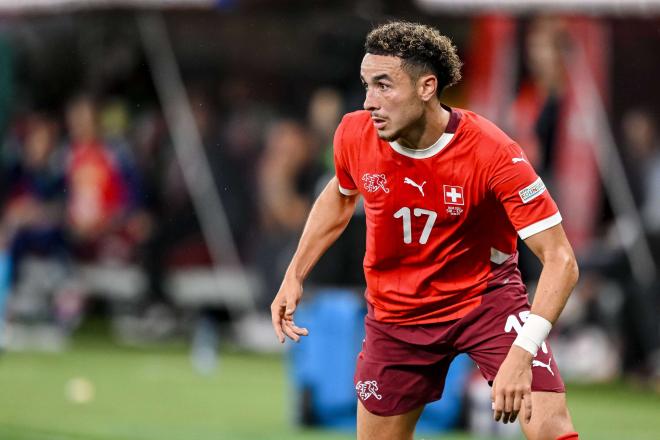 Rubén Vargas, jugando con Suiza (Foto: Cordon Press).