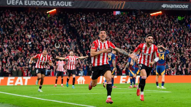 Gol de Yuri Berchiche ante la Roma en San Mamés (Foto: Athletic Club).