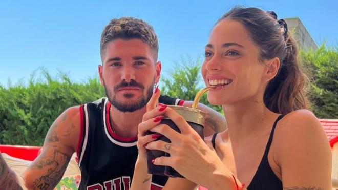 Rodrigo de Paul y Tini, en 2022 (Instagram)