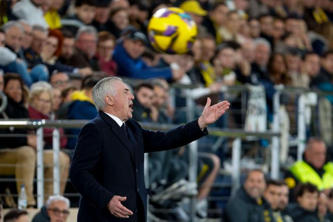 Carlo Ancelotti, en el Villarreal - Real Madrid (Foto: EFE)