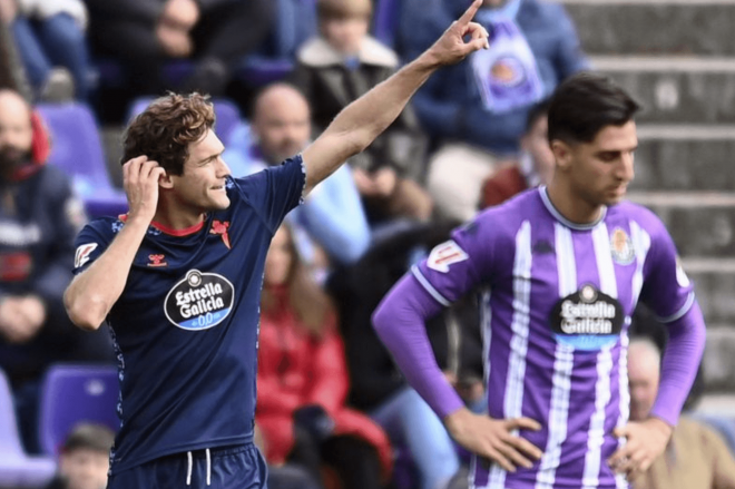 Marcos Alonso celebra el gol de la victoria (Foto: LaLiga).