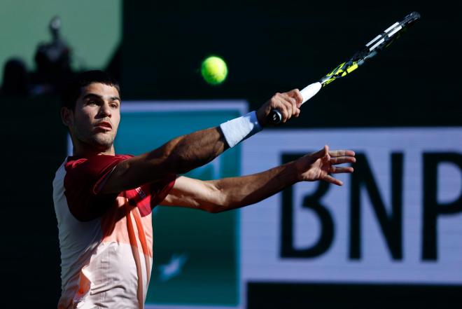 Carlos Alcaraz, en su partido ante Draper en Indian Wells (Foto: Cordon Press).