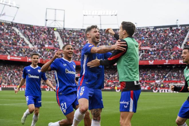 Gol de Yeray Álvarez frente al Sevilla en el Sánchez-Pizjuán (Foto: Athletic Club).