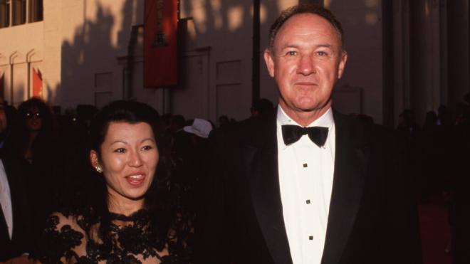 Gene Hackman y su mujer, Betsy Arakawa (Foto: Cordon Press)