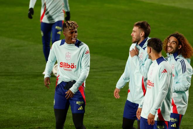 Entrenamiento de la Selección Española (Foto: EFE).