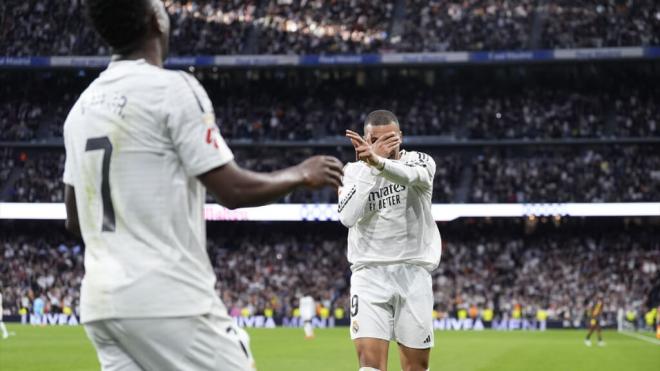 Mbappé y Vinicius en un partido en el Santiago Bernabéu (Foto: Europa Press)