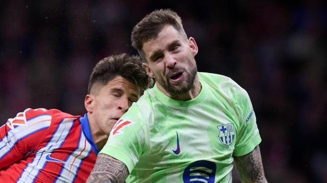 Íñigo Martínez en el partido contra el Atlético de Madrid (Cordon Press)