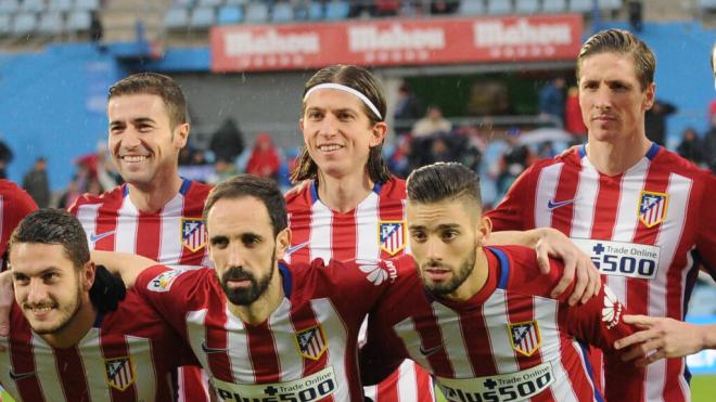 Gabi, Filipe Luis y Fernando Torres, en un partido con el Atlético de Madrid (Cordon Press)