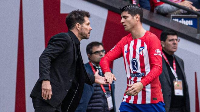 Simeone y Álvaro Morata, en un partido con el Atlético de Madrid (Cordon Press)