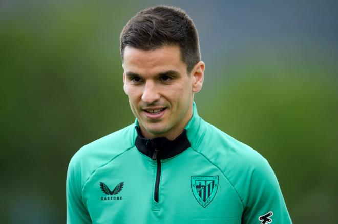 El 'jugón' Iñigo Ruiz de Galarreta entrenando en Lezama (Foto: Athletic Club).