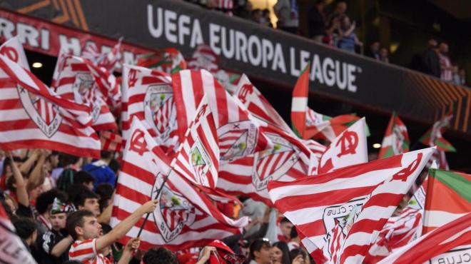 La grada jugó un gran papel para ganar ante el Rangers FC de Glasgow en San Mamés (Foto: Athletic Club).