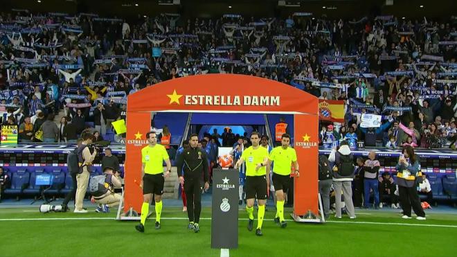 Espanyol 1-0 Getafe: salida de jugadores al campo.