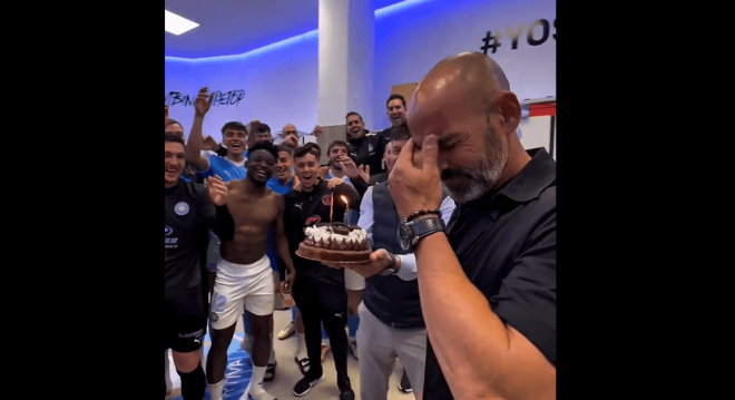 Paco Jémez, en un entrenamiento (Foto: UD Ibiza).