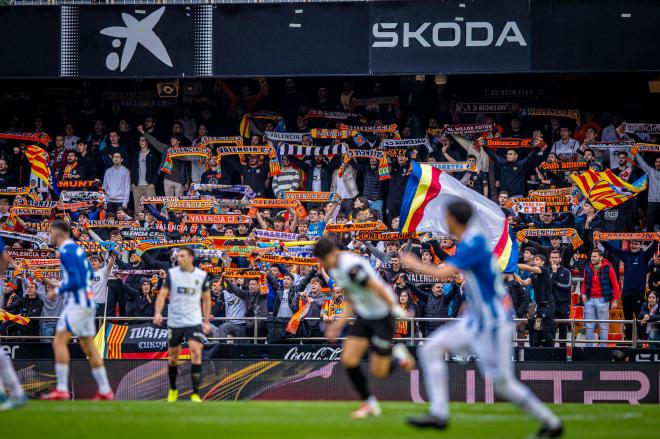 Afición en Mestalla