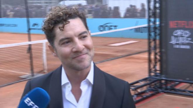 Bisbal atiende a los medios en la presentación del documental de Alcaraz (Foto: ElDesmarque)