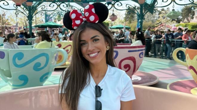 Rocío Camacho en Disneyland Paris (Foto: @rocioccamacho)