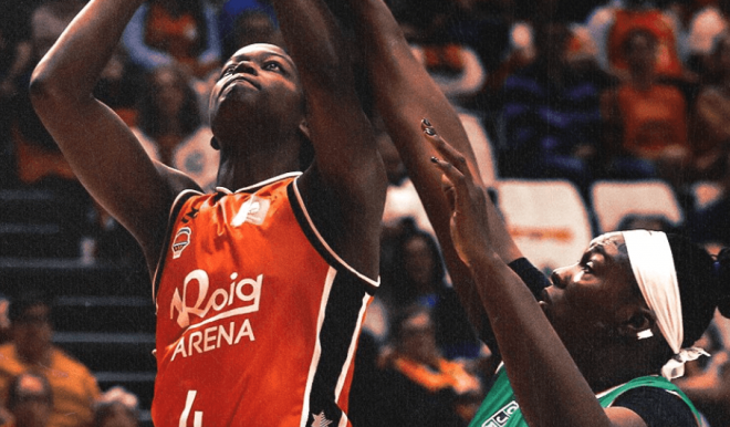 Valencia Basket cumple en la Fonteta