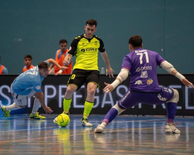 El Betis Futsal ha certificado su ascenso en Ibiza (Foto: RBB).