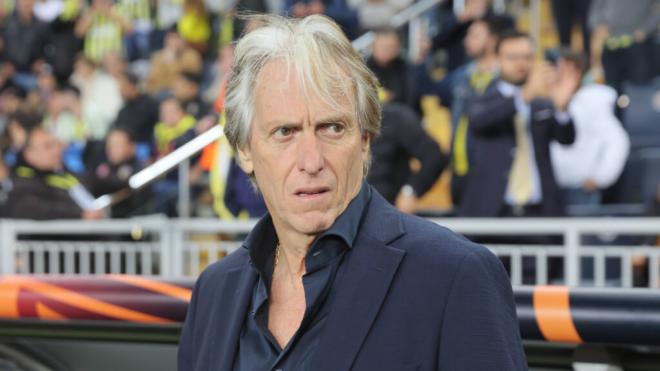 Jorge Jesus durante un partido (Cordon Press)
