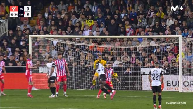 La mano no pitada al Atlético de Madrid ante el Valencia (Captura: Movistar Fútbol).
