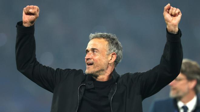 Luis Enrique celebra el pase a la final de Champions con el PSG (foto: EFE).